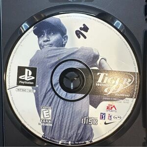 Tiger Woods 99 PlayStation Disc